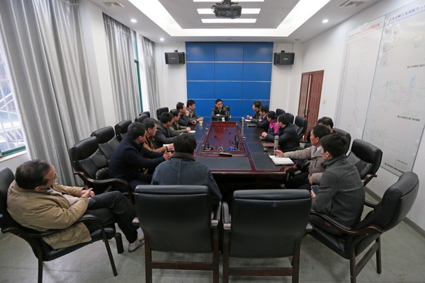 孙晓山厅长向峡江水利枢纽工程建设者拜年